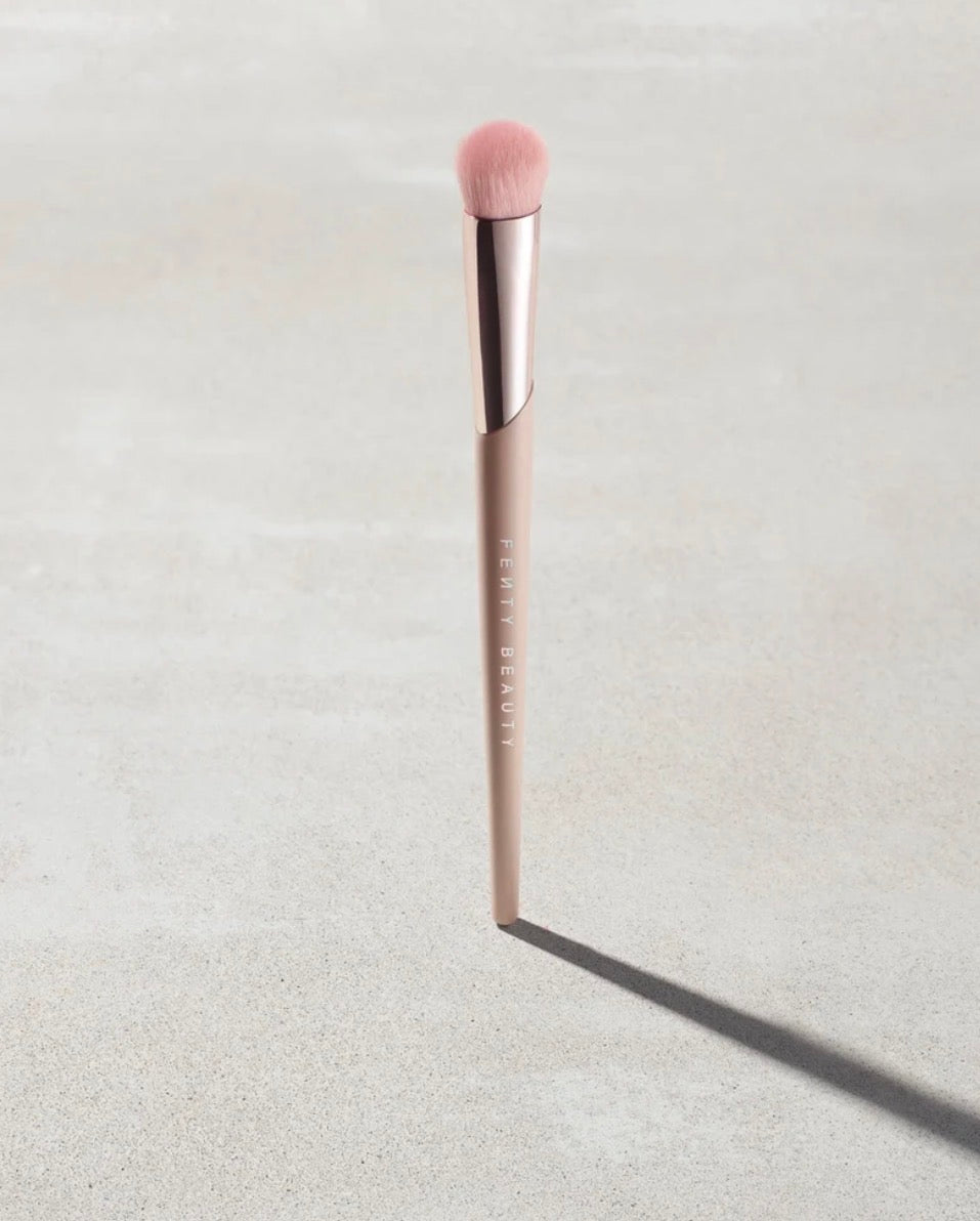 Fenty Beauty PRECISION CONCEALER BRUSH 180