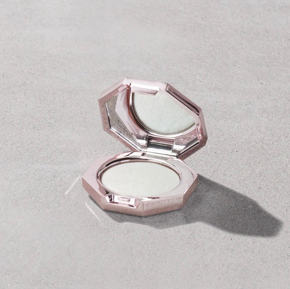 Fenty Beauy DIAMOND BOMB ALL-OVER DIAMOND VEIL