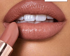 Charlotte Tilbury THE SUPER NUDES
K.I.S.S.I.N.G - RUNWAY ROYALTY