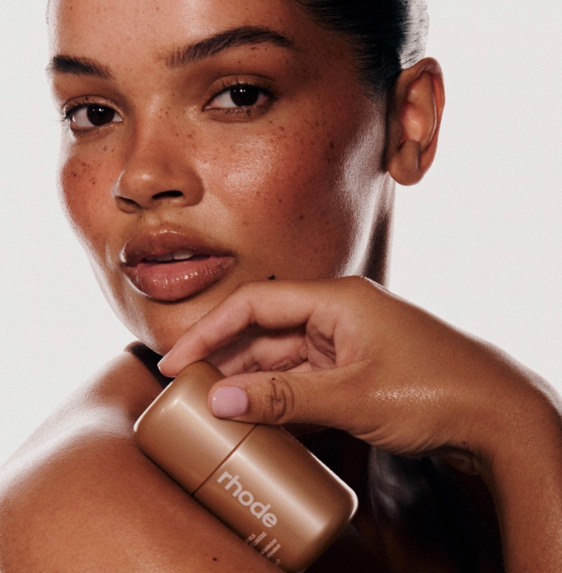 Rhode Highlight Milk Multipurpose Luminizer