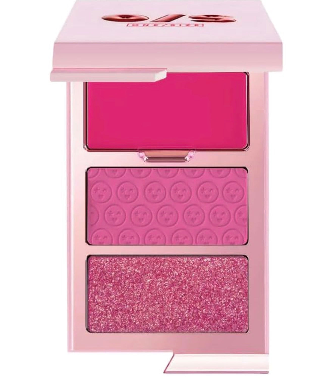 One Size CHEEK CLAPPER 3D Blush Trio Palette
Shade attention seeker