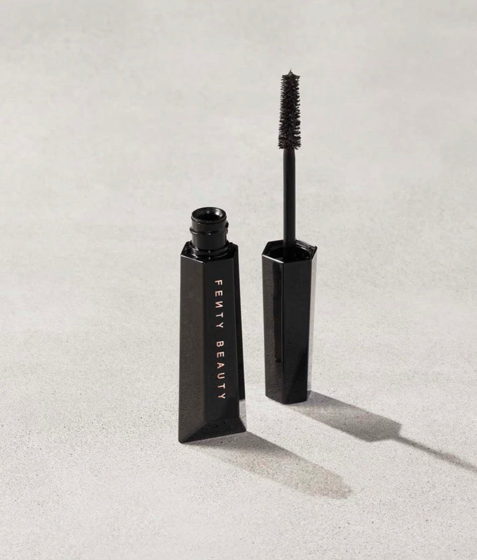 Fenty Beauty FENTY FAM FAVES 3-PIECE EYE, LIP + HIGHLIGHTER SET