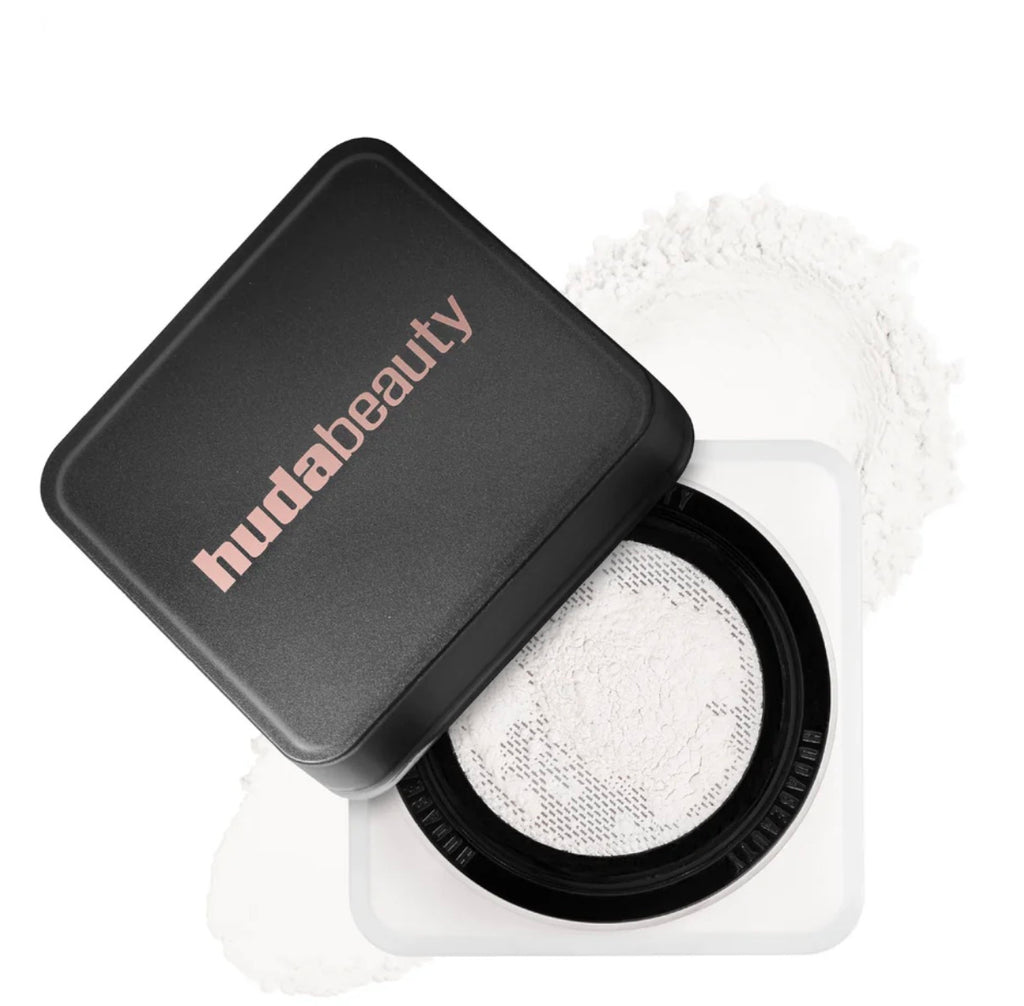 HudaBeauty Easy Bake Loose Baking & Setting Powder