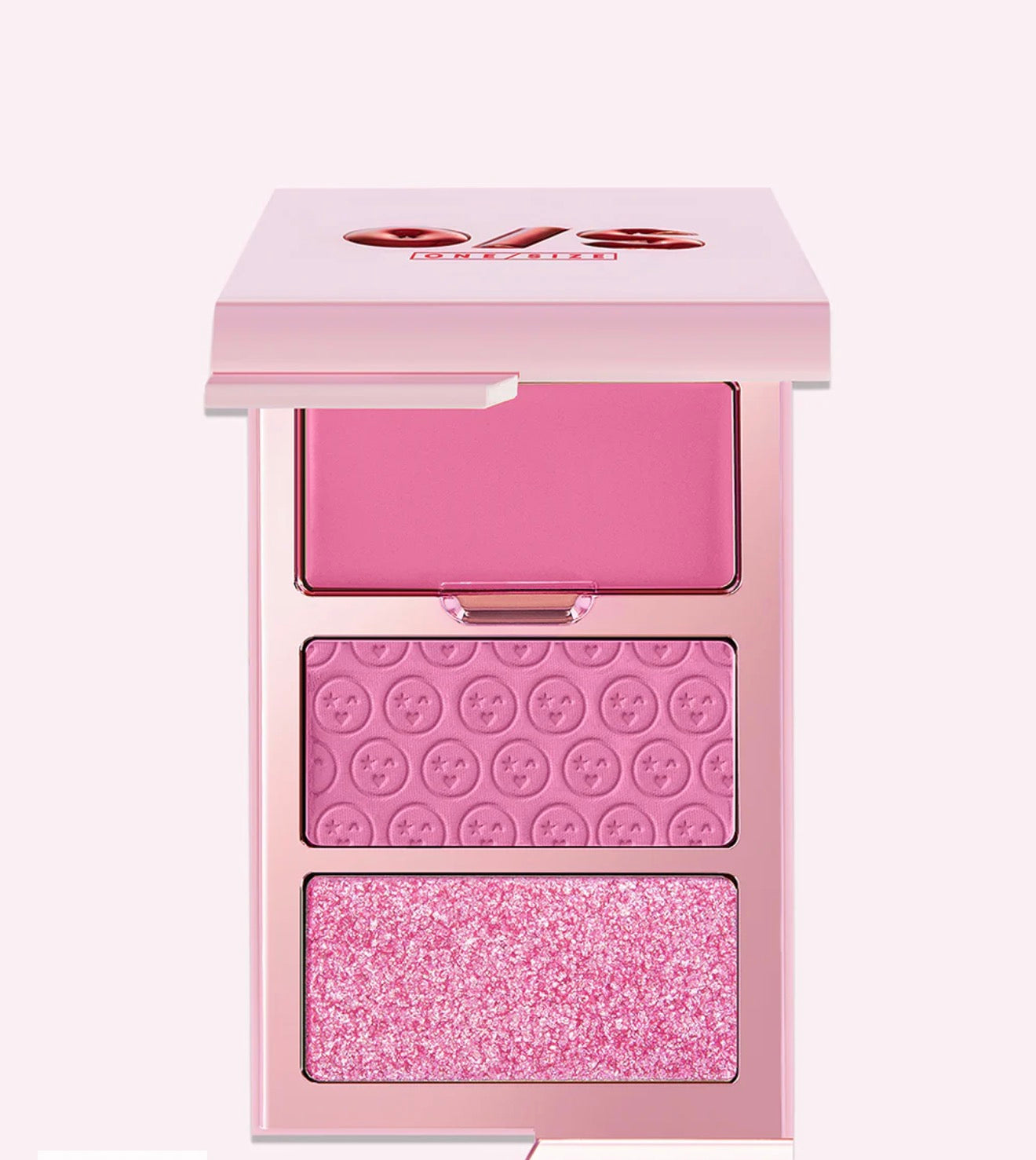 One Size CHEEK CLAPPER 3D Blush Trio Palette
Shade attention seeker