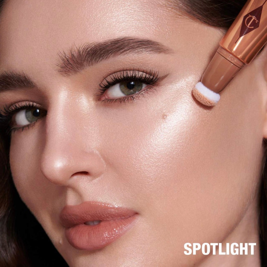Charlotte Tilbury Beauty Highlighter Wand “ shade SpotLight  “ without box