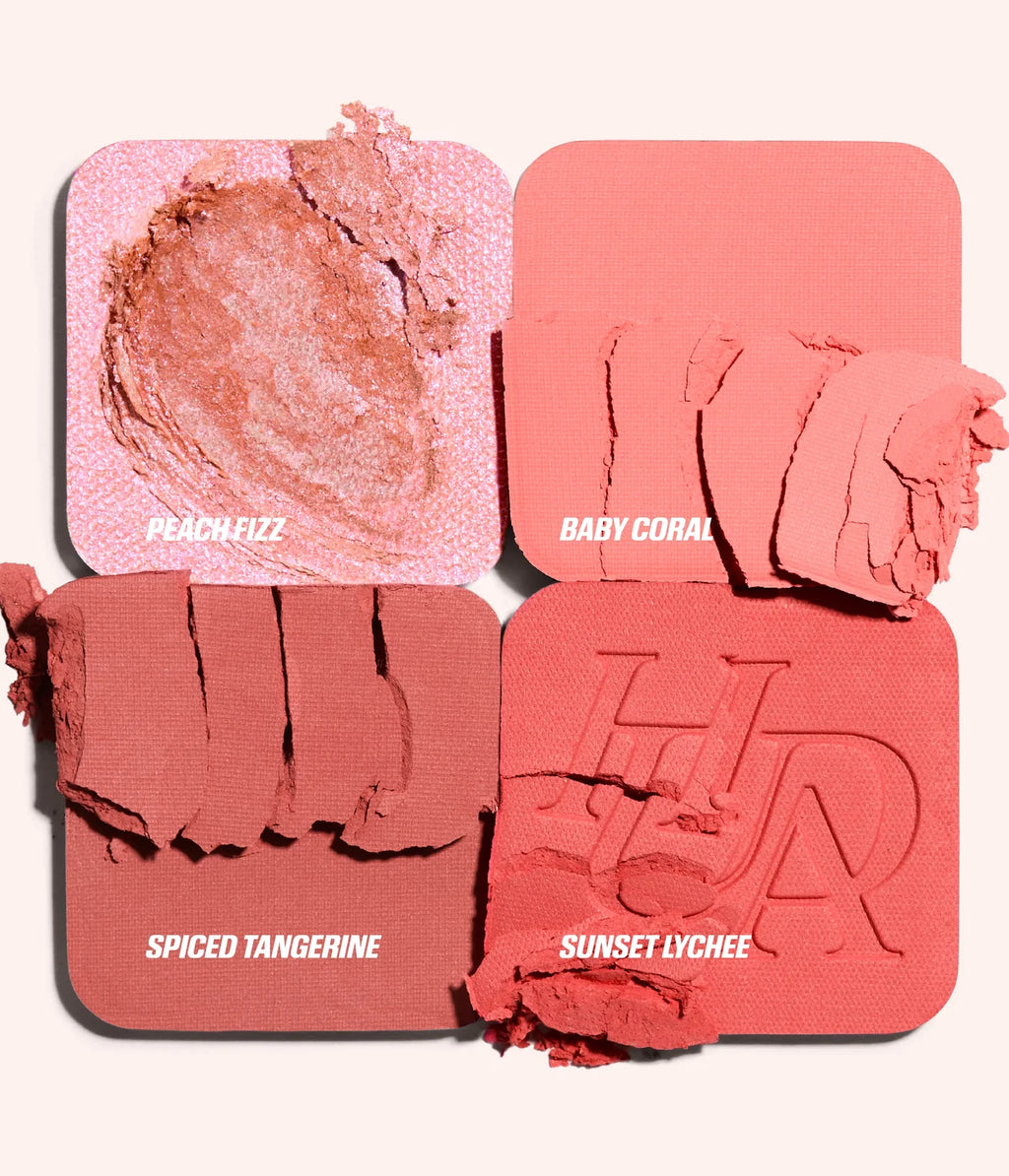 HudaBeauty Blush Filter Blurring Blushlighters Palette